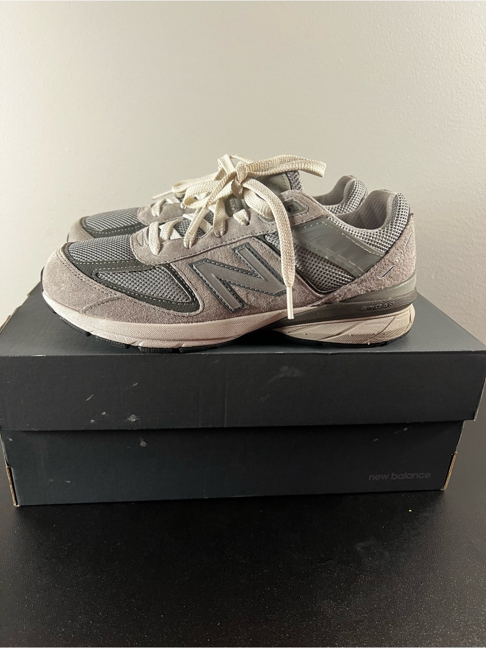 New Balance Kids Gray & Cream Suede Mesh Sneakers